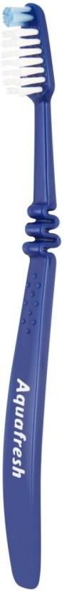 AquaFresh Medium Family Extra Soft Toothbrush (12 Toothbrushes)
