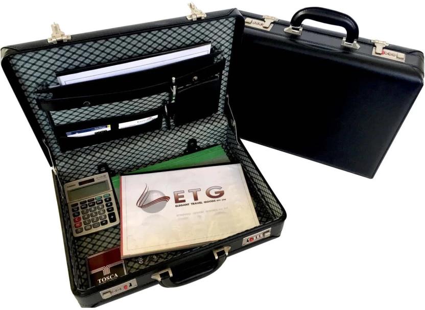 Tosca Executive Briefcase With Expander Overnighter & Briefcase - 18 inch (Black)