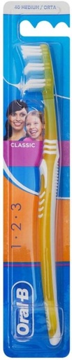 [TBUH4ZRUHSJPEBAD] ORAL-B 3 Effect Toothbrush | Classic 40 Medium Medium Toothbrush